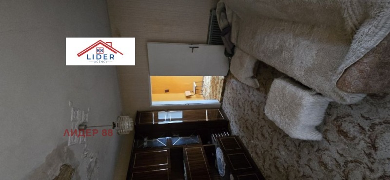 Продава КЪЩА, с. Горна Митрополия, област Плевен, снимка 7 - Къщи - 53491914