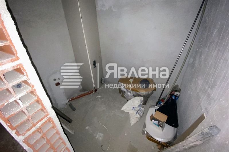 Продава МАГАЗИН, гр. Пловдив, Кючук Париж, снимка 6 - Магазини - 48046573