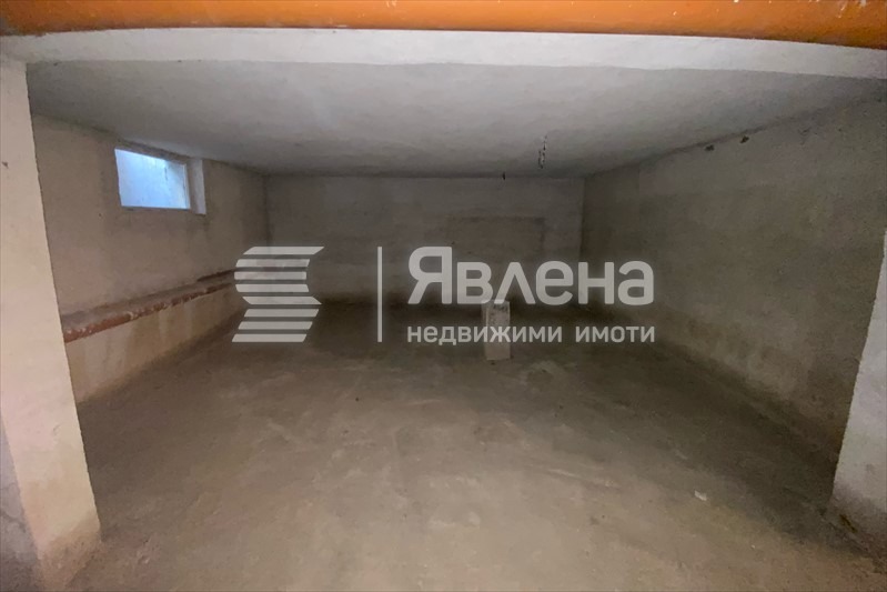 Продава МАГАЗИН, гр. Пловдив, Кючук Париж, снимка 10 - Магазини - 48046573