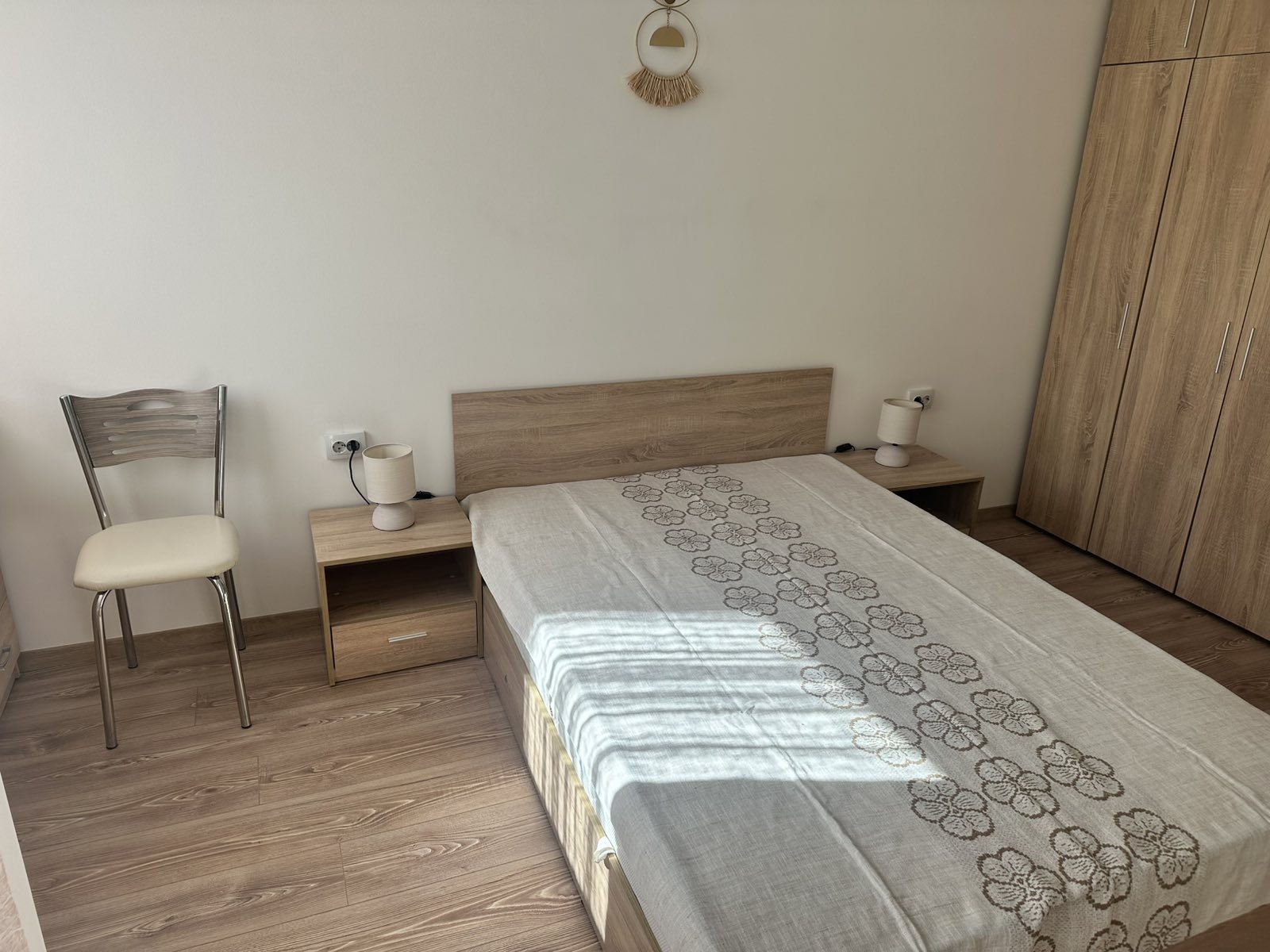 Продава 2-СТАЕН, гр. Кърджали, Център, снимка 2 - Апартаменти - 54937384