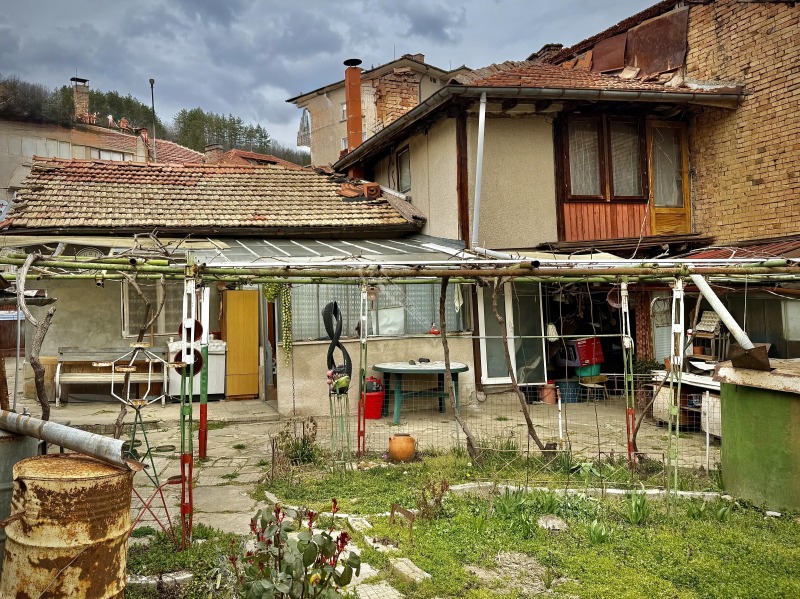 Продава КЪЩА в област Габрово, гр. Дряново - 84 кв.м / 43 999 € » 86 054.56 лв., ИМОТИ ТЪРНОВГРАД