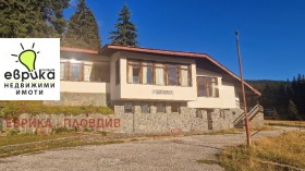 Bár; Kávézó Kutela, régió Smolyan 1