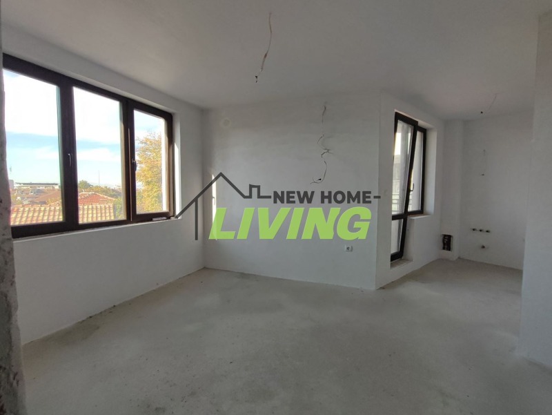 À venda  1 quarto Plovdiv , Mladejki Halm , 60 m² | 62386791