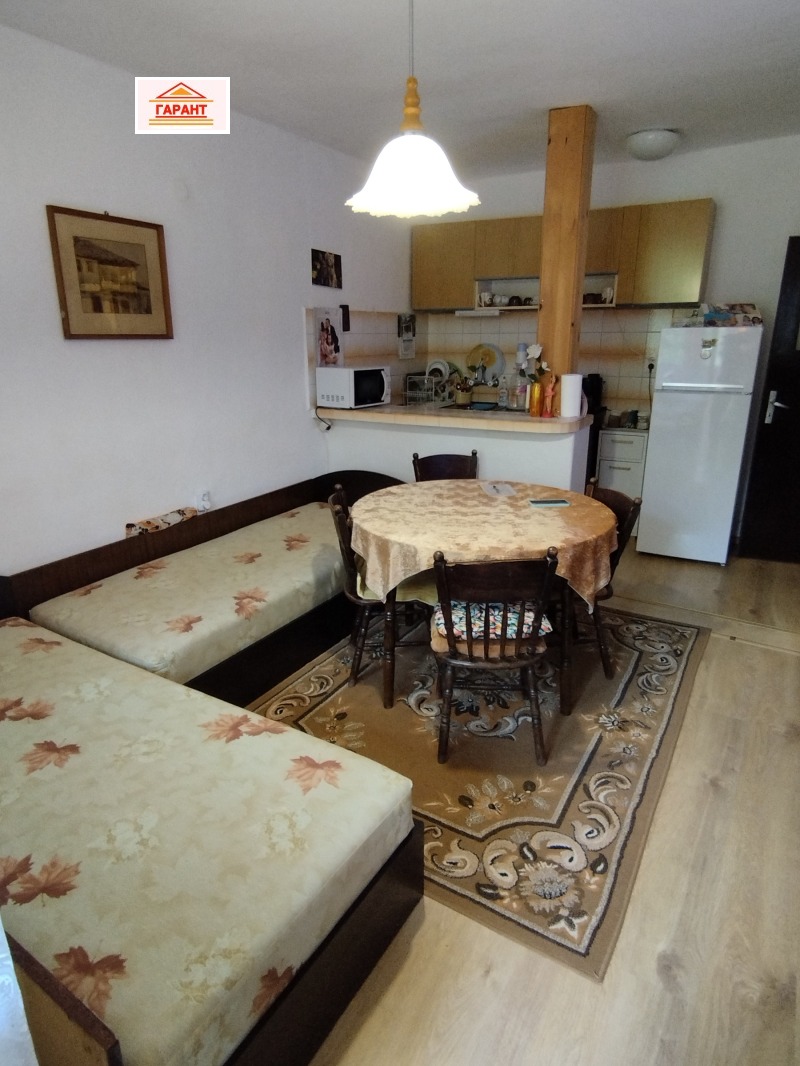 Продава  3-стаен град Плевен , 9-ти квартал , 71 кв.м | 79838264