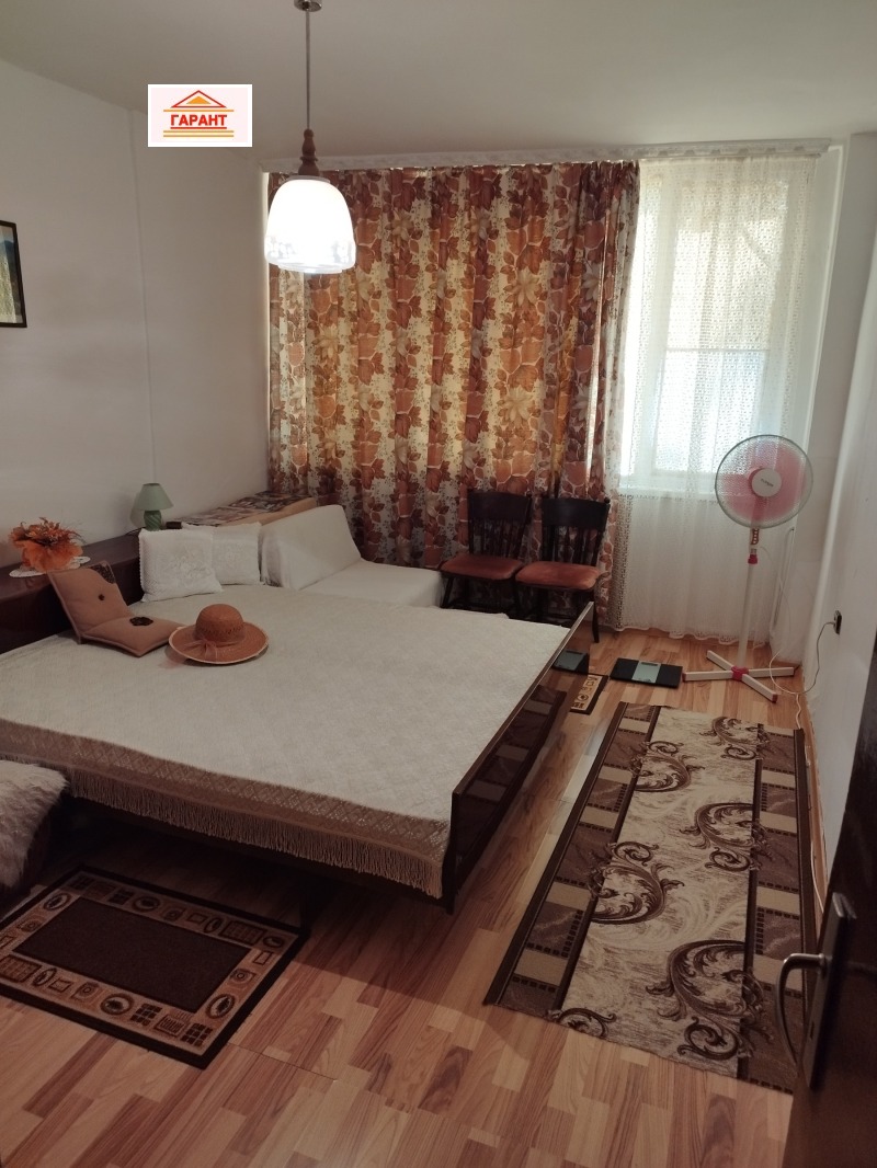 Продава  3-стаен град Плевен , 9-ти квартал , 71 кв.м | 79838264 - изображение [6]