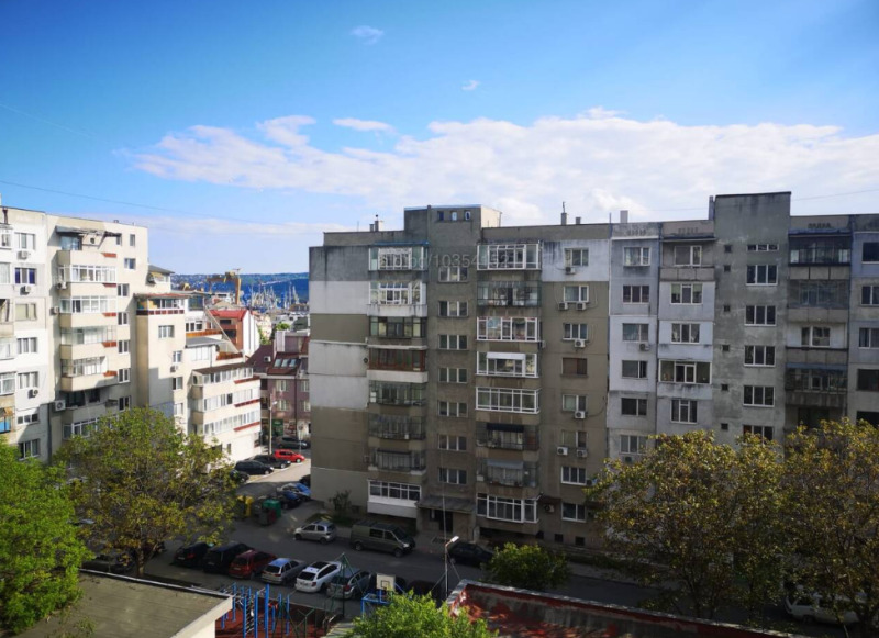 Eladó  2 hálószobás Varna , Pogrebi , 86 négyzetméter | 25131982 - kép [4]