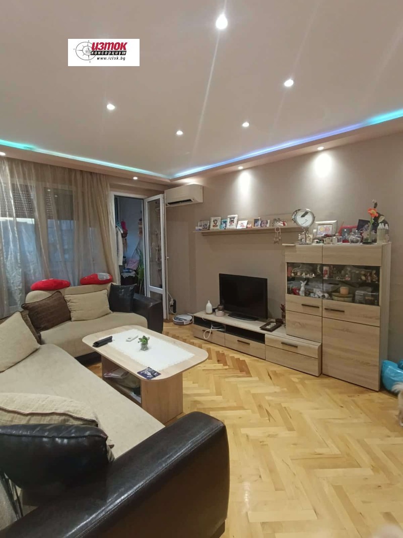 Продава 3-СТАЕН, гр. София, Люлин 4, снимка 2 - Апартаменти - 52544713