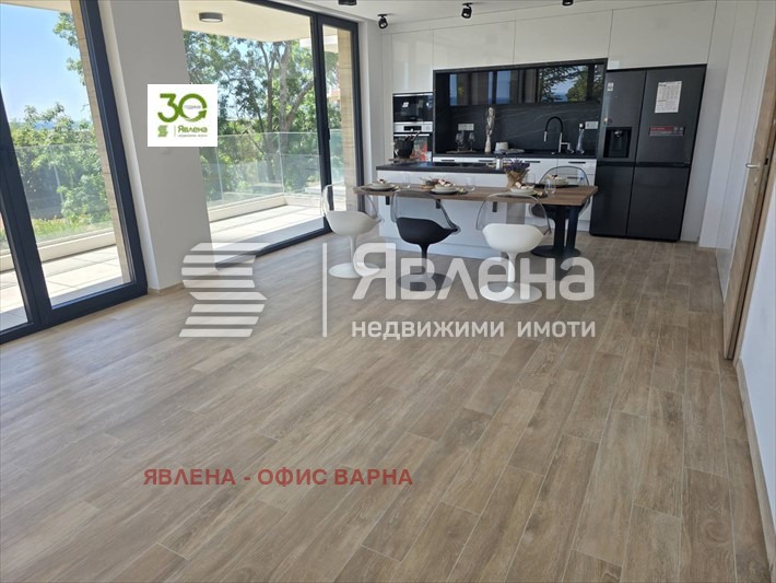 Продава 4-СТАЕН, гр. Варна, к.к. Св.Св. Константин и Елена, снимка 8 - Апартаменти - 52620621