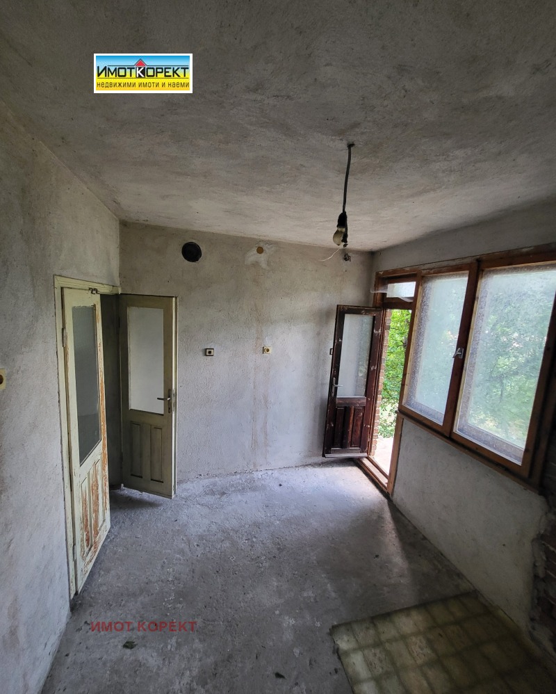 Продава  Къща област Пазарджик , гр. Септември , 186 кв.м | 58236573 - изображение [11]