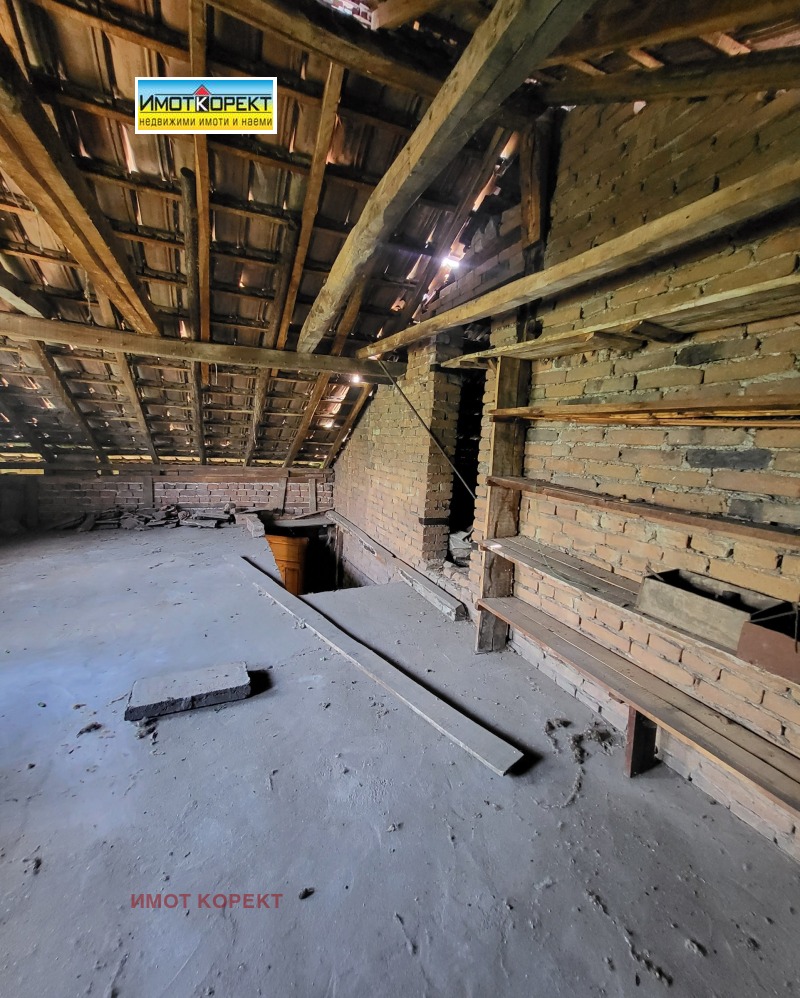 Продава  Къща област Пазарджик , гр. Септември , 186 кв.м | 58236573 - изображение [12]