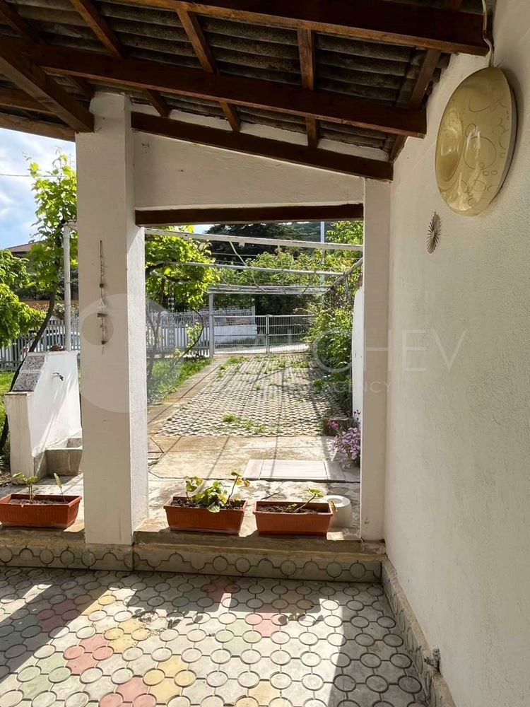 Продава КЪЩА, гр. Балчик, област Добрич, снимка 16 - Къщи - 53970511