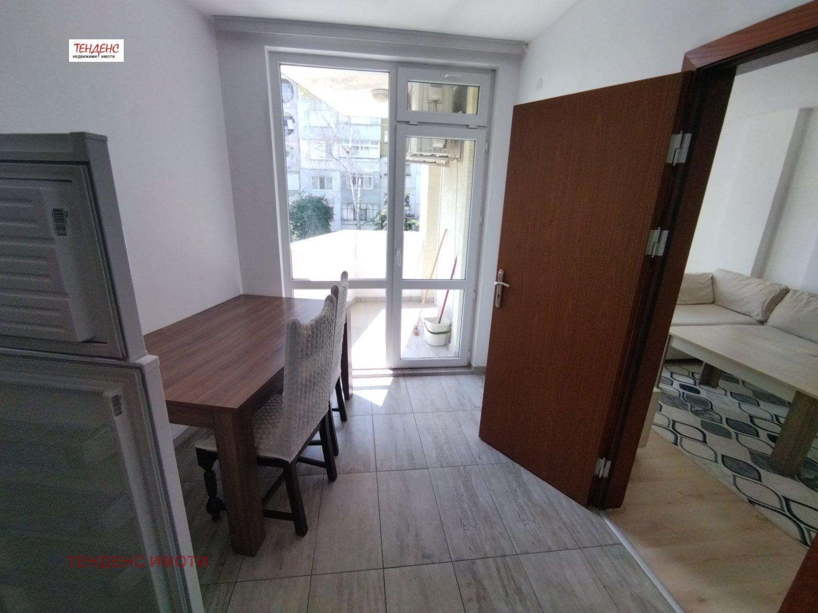 Продава 3-СТАЕН, гр. Кърджали, Възрожденци, снимка 3 - Апартаменти - 54420299