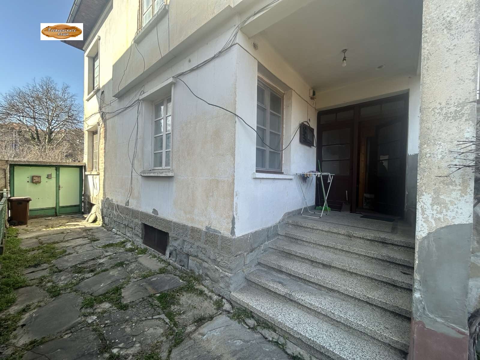 Продава ЕТАЖ ОТ КЪЩА, гр. Трявна, област Габрово, снимка 9 - Етаж от къща - 53858404