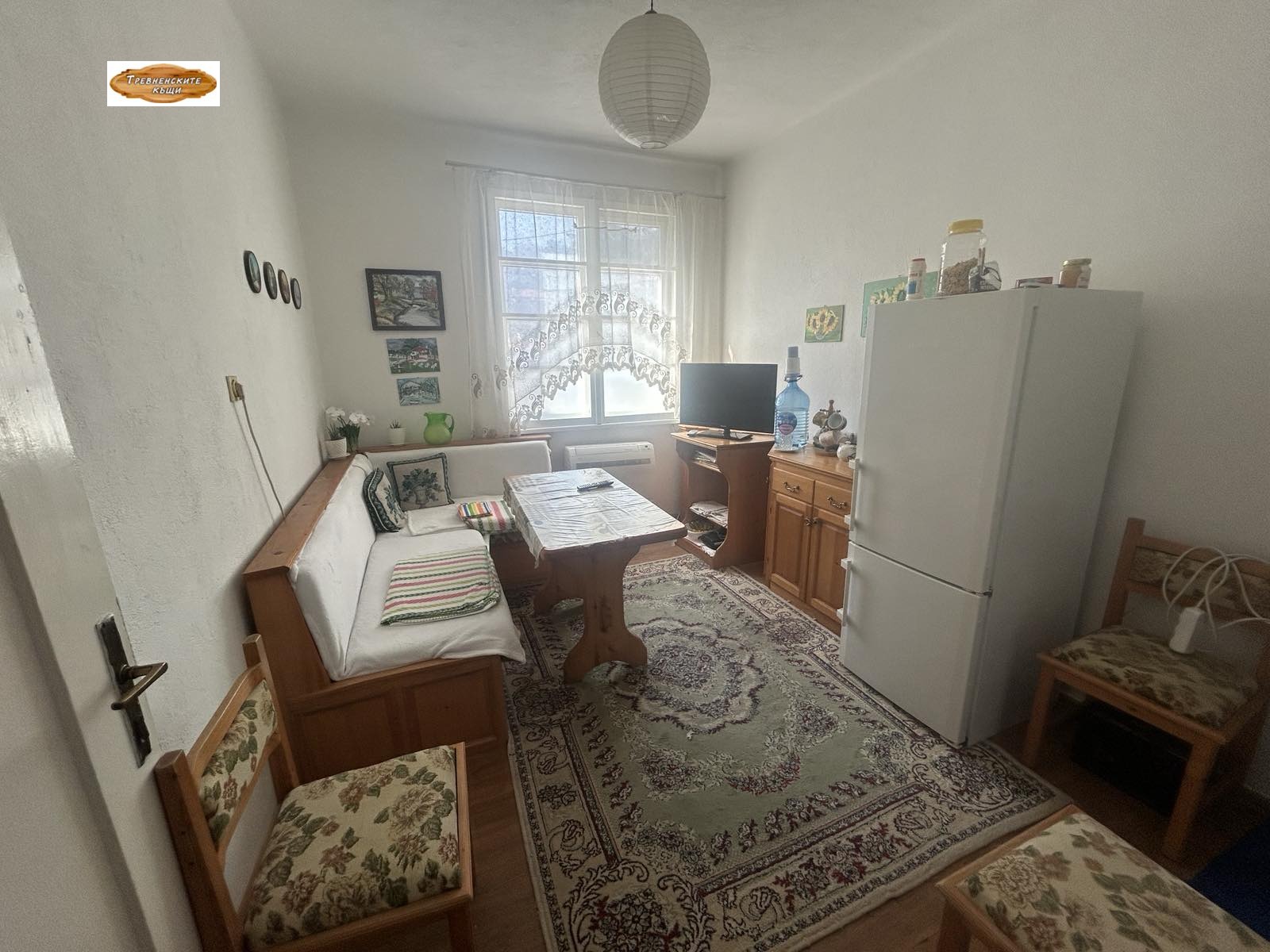 Продава ЕТАЖ ОТ КЪЩА, гр. Трявна, област Габрово, снимка 11 - Етаж от къща - 53858404