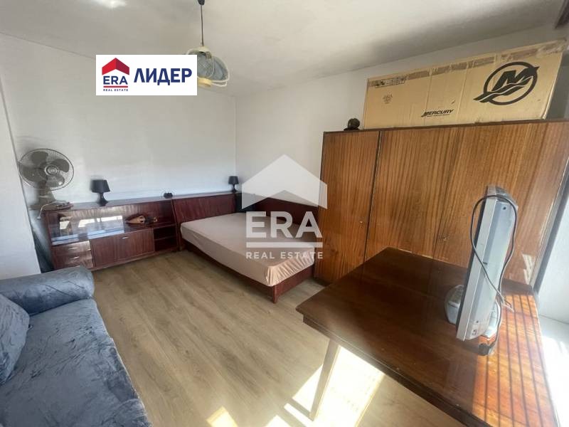 Продава  3-стаен град Русе , Централен южен район , 90 кв.м | 64736759 - изображение [8]