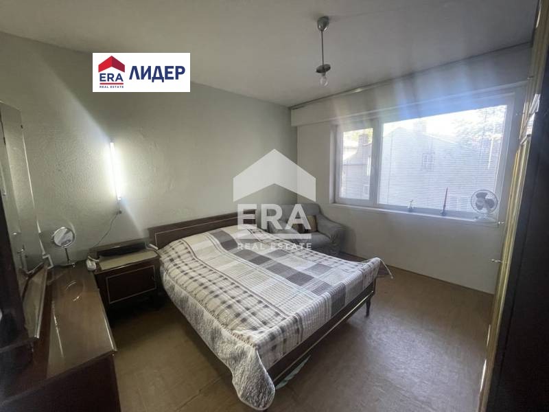Продава  3-стаен град Русе , Централен южен район , 90 кв.м | 64736759