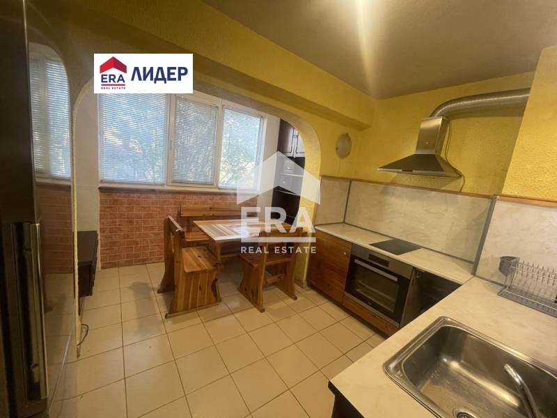 Продава  3-стаен град Русе , Централен южен район , 90 кв.м | 64736759 - изображение [4]