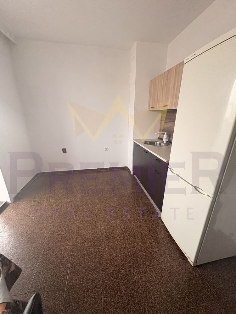 Продава 4-СТАЕН, гр. Бургас, Възраждане, снимка 9 - Апартаменти - 53958591