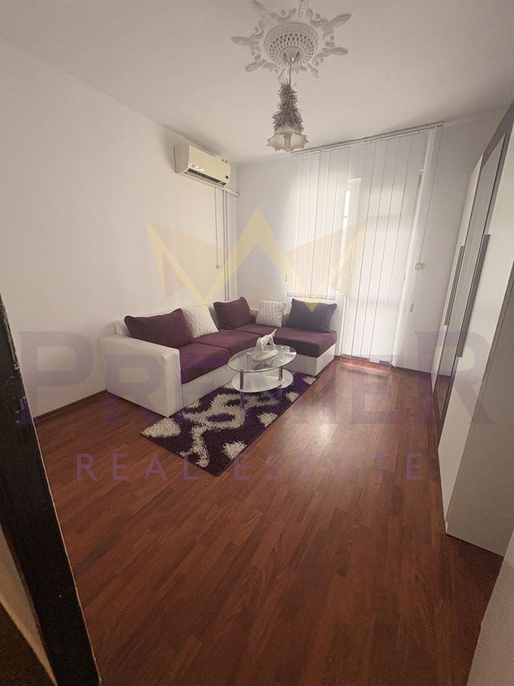 Продава 4-СТАЕН, гр. Бургас, Възраждане, снимка 4 - Апартаменти - 53958591