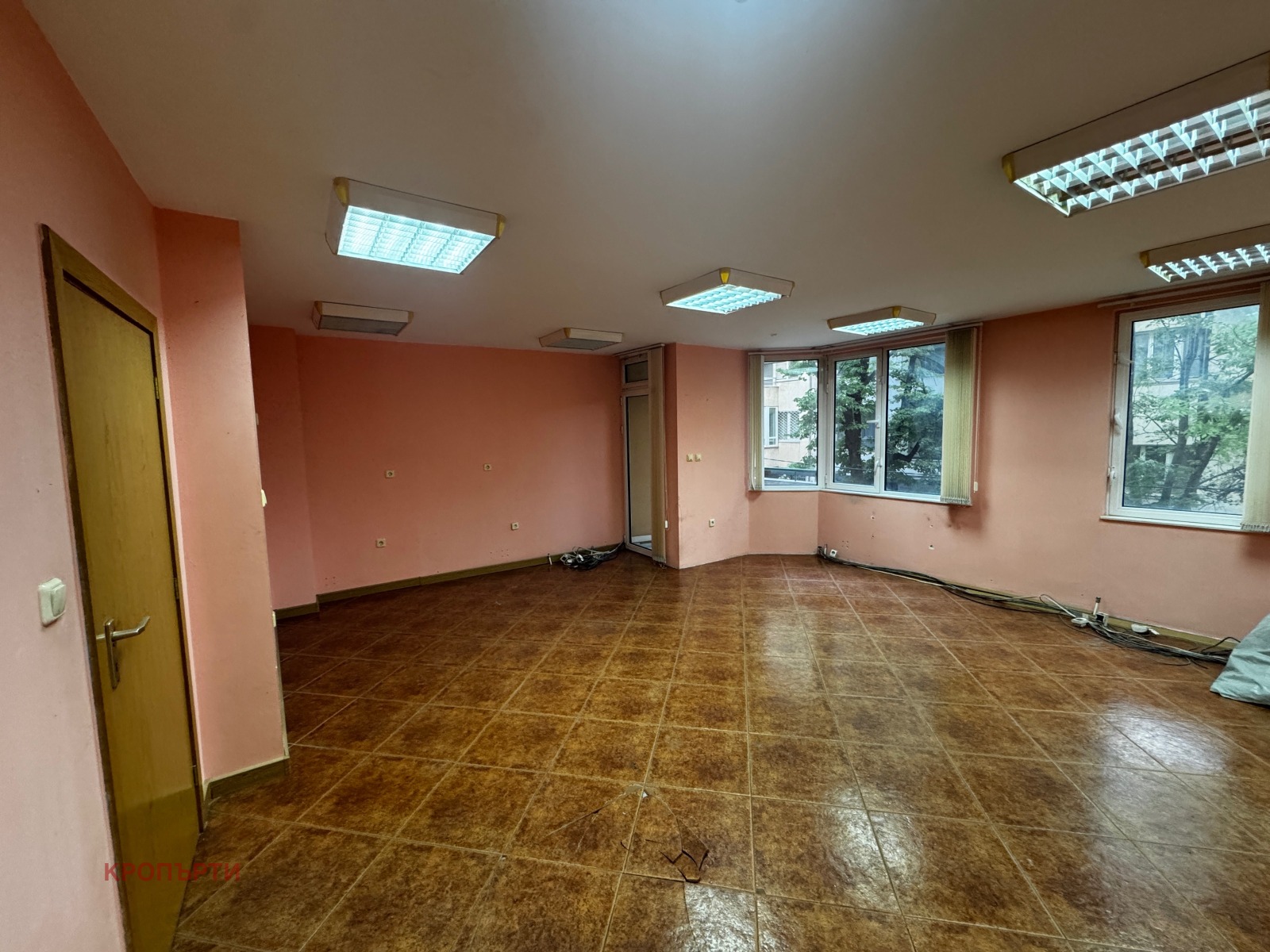 Продава 4-СТАЕН, гр. София, Център, снимка 8 - Апартаменти - 54572011