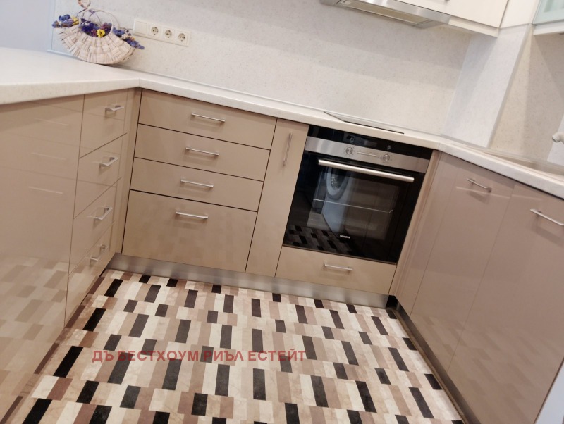 De vânzare  1 dormitor Varna , Vâzrajdane 1 , 80 mp | 39096660 - imagine [11]