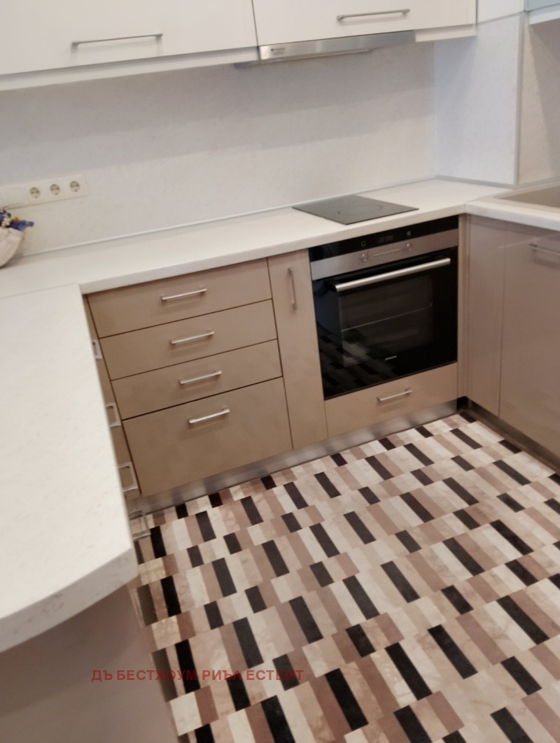 De vânzare  1 dormitor Varna , Vâzrajdane 1 , 80 mp | 39096660 - imagine [4]