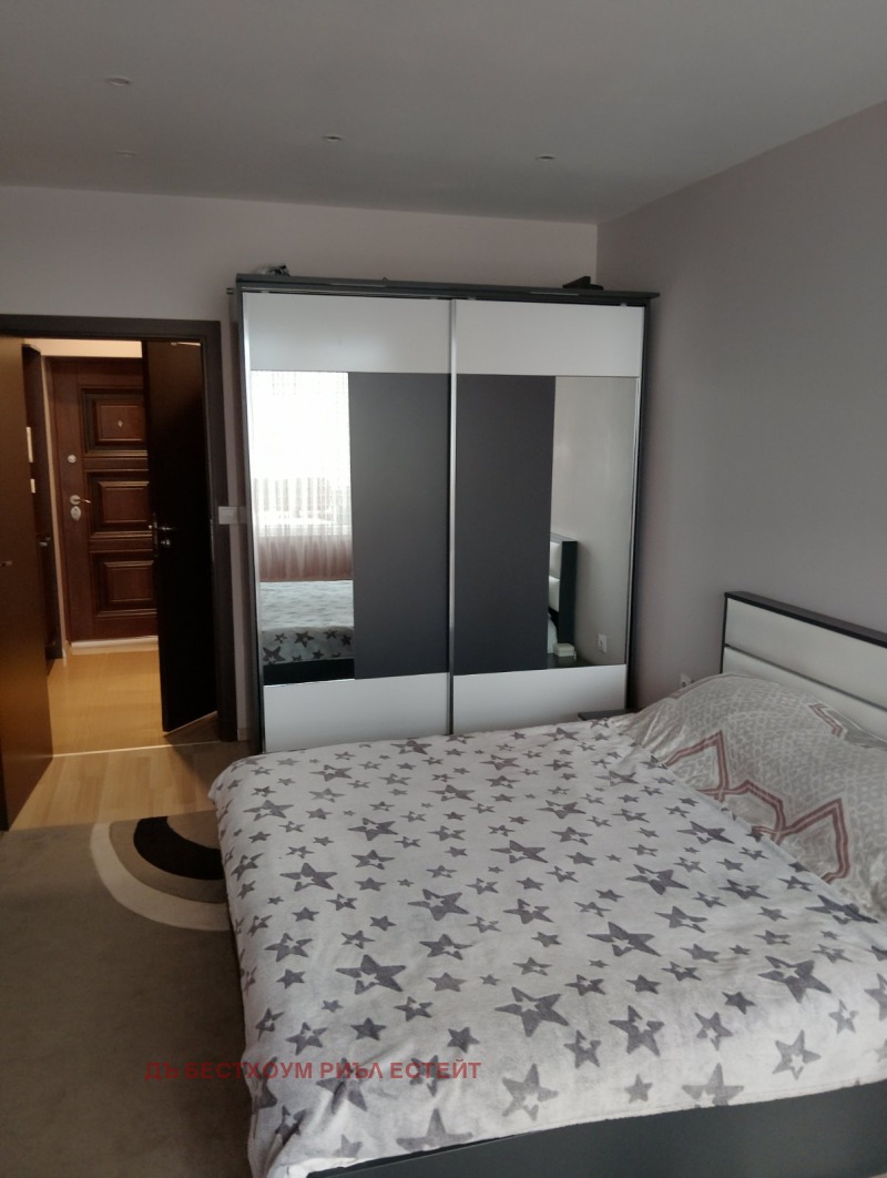 De vânzare  1 dormitor Varna , Vâzrajdane 1 , 80 mp | 39096660 - imagine [7]