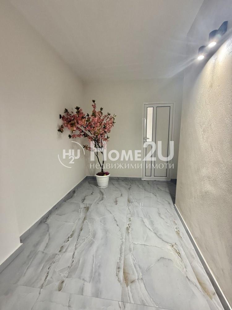 Продава 3-СТАЕН, гр. Варна, Лятно кино Тракия