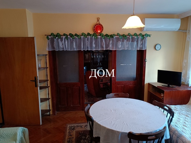 Продава  4-стаен град Шумен , 5-ти полк , 95 кв.м | 61829541 - изображение [7]