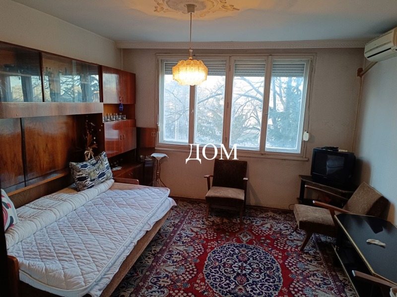 Продава  4-стаен град Шумен , 5-ти полк , 95 кв.м | 61829541 - изображение [9]