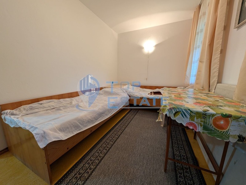 Продава КЪЩА, гр. Елена, област Велико Търново, снимка 15 - Къщи - 52494886