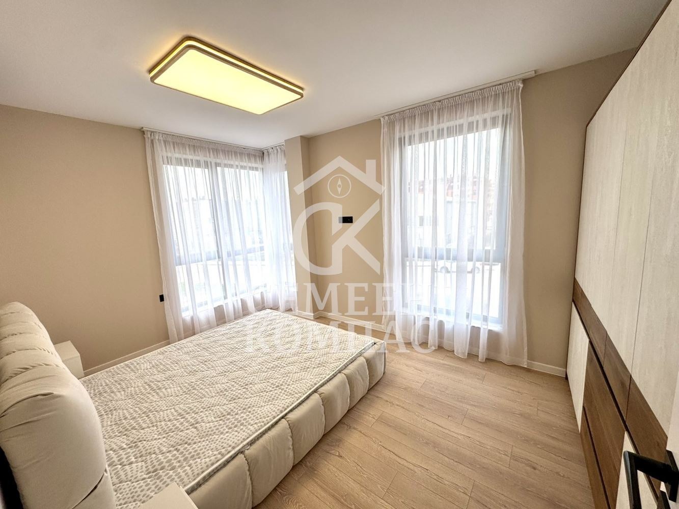 Продава 2-СТАЕН, гр. Пловдив, Остромила, снимка 3 - Апартаменти - 54054629