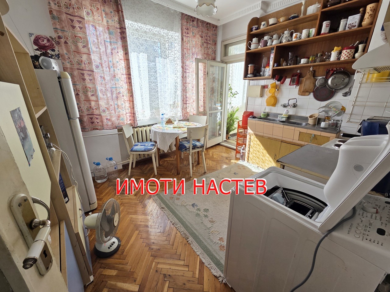 Продава 3-СТАЕН, гр. Шумен, Център, снимка 3 - Апартаменти - 54124923