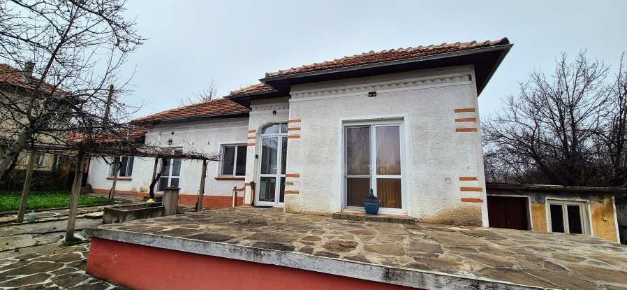 Продава КЪЩА, с. Слатина, област Ловеч, снимка 8 - Къщи - 53725284