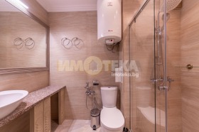 1 bedroom k.k. Zlatni pyasatsi, Varna 8