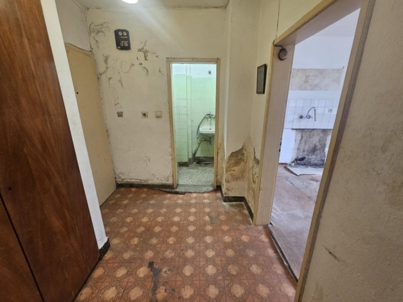 Till salu  Studio Kardjali , Veseltjane , 42 kvm | 65162839 - bild [8]