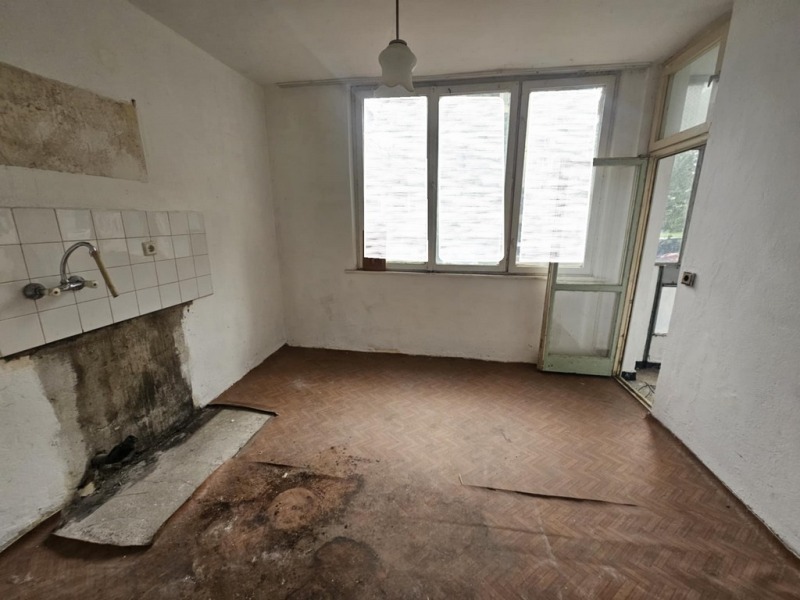 Till salu  Studio Kardjali , Veseltjane , 42 kvm | 65162839 - bild [5]