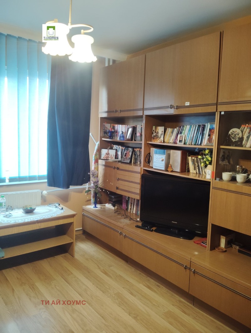 Продава  2-стаен град София , Надежда 4 , 60 кв.м | 37554743 - изображение [12]