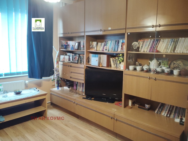 Продава  2-стаен град София , Надежда 4 , 60 кв.м | 37554743 - изображение [13]