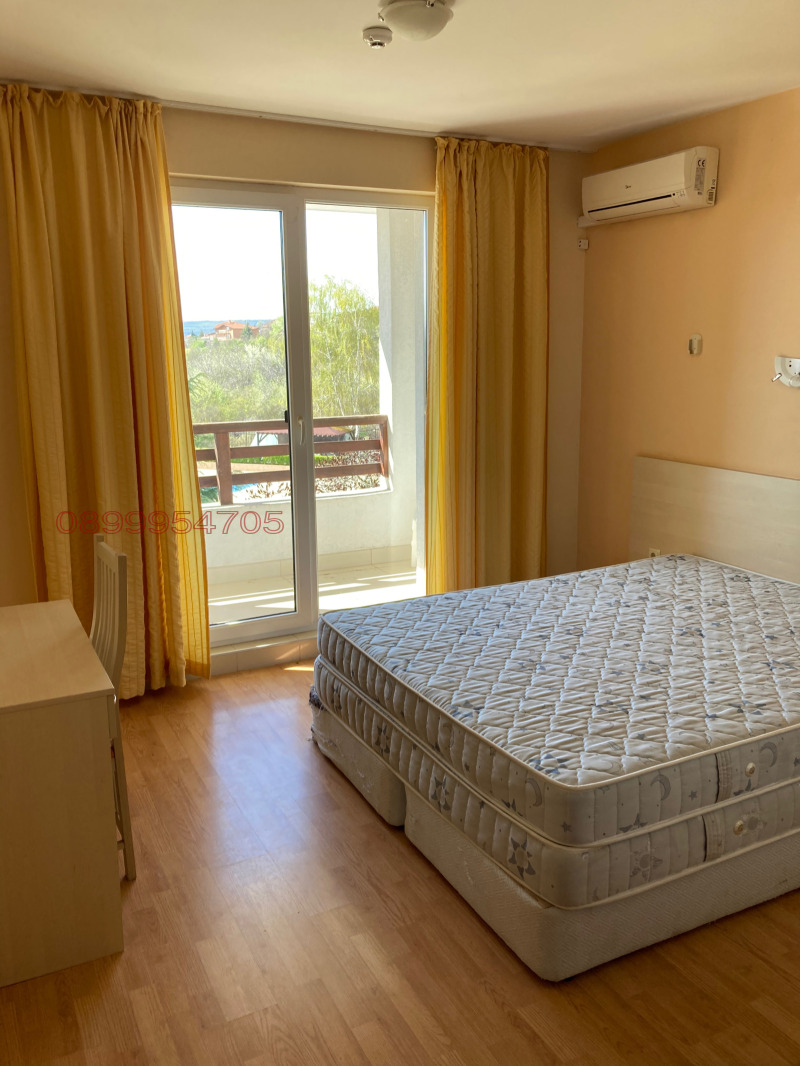 Продава  3-стаен област Добрич , с. Рогачево , 70 кв.м | 37028922 - изображение [2]