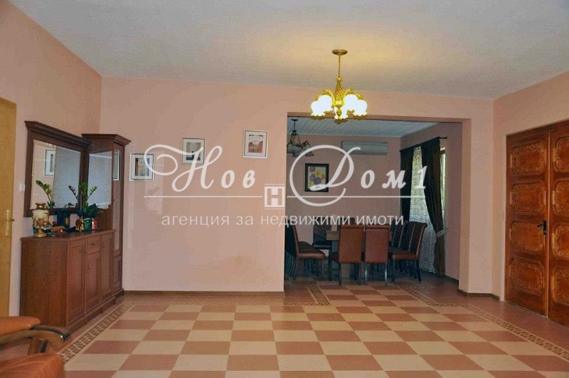 Продава КЪЩА, гр. Калофер, област Пловдив, снимка 8 - Къщи - 52799571