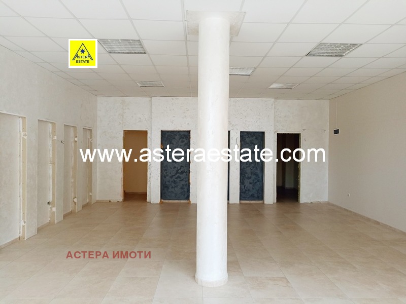 In vendita  Negozio Blagoevgrad , Shirok tsentar , 97 mq | 89581123 - Immagine [2]