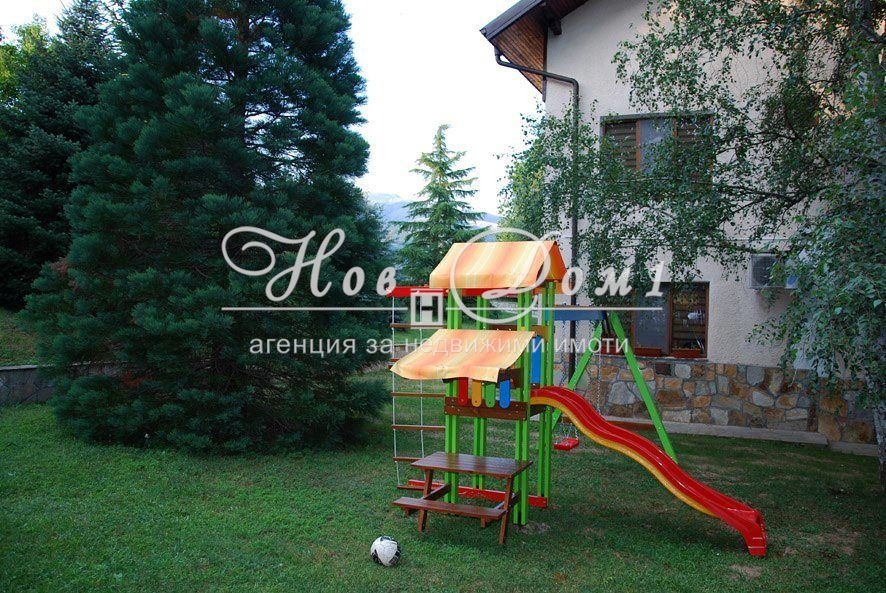 Продава КЪЩА, гр. Калофер, област Пловдив, снимка 2 - Къщи - 52799571