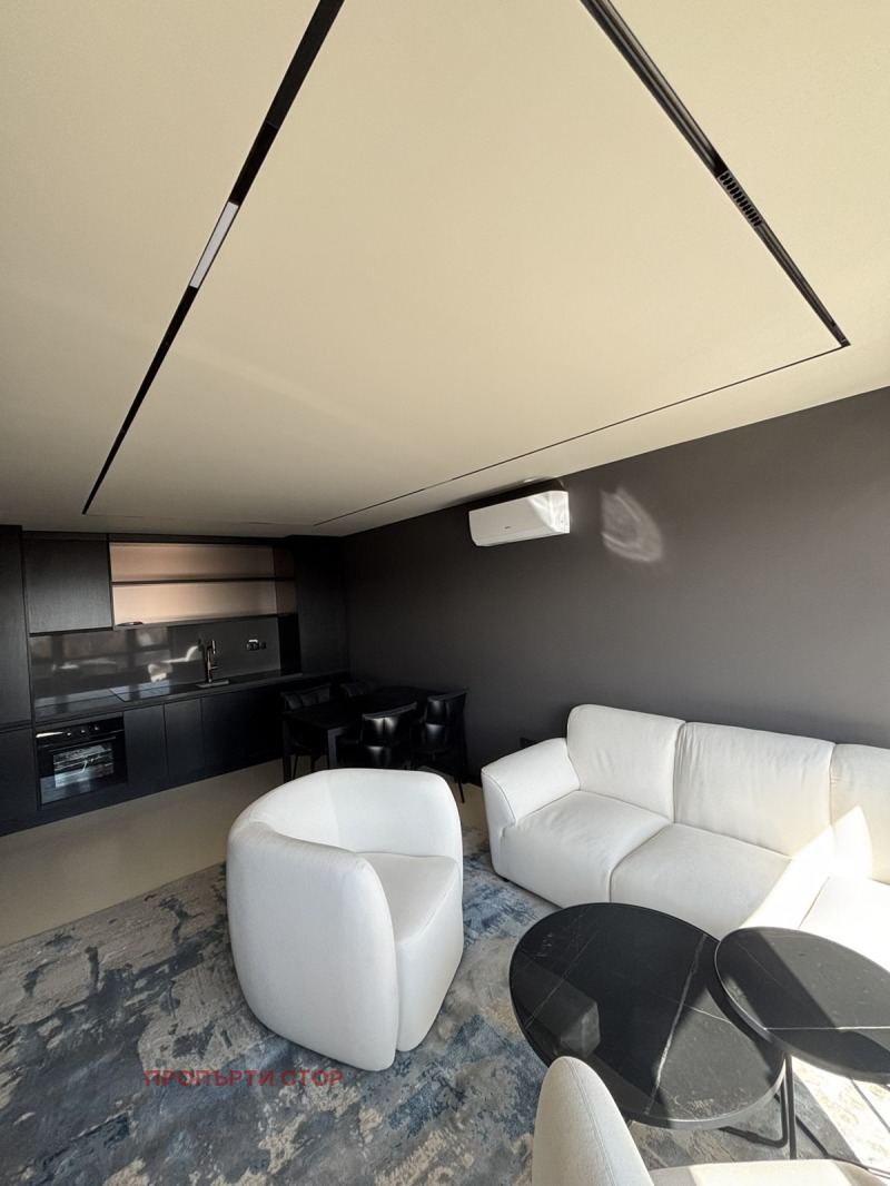 Продава 3-СТАЕН в град Варна, Център - 108 кв.м / 340 000 € » 664 982.20 лв., ПРОПЪРТИ СТОР