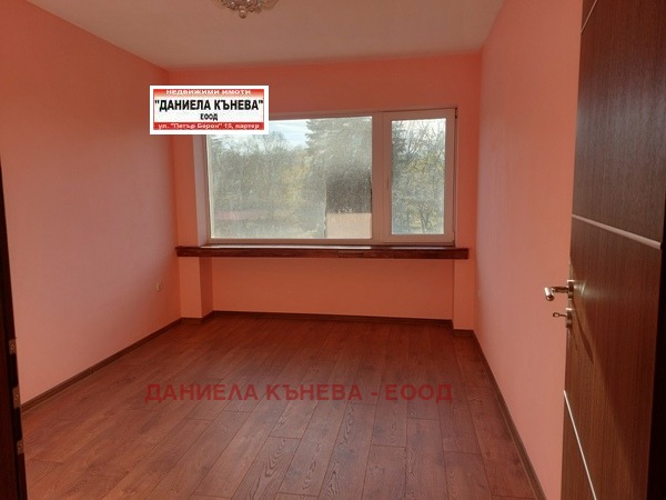 Продава 2-СТАЕН, гр. Русе, Дружба 3, снимка 10 - Aпартаменти - 49193153