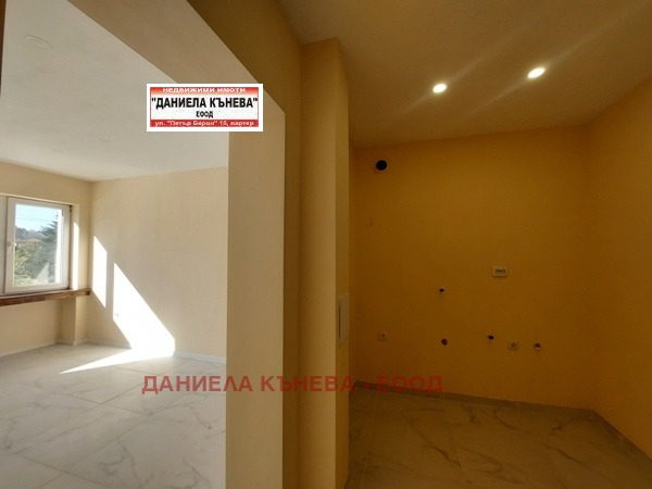 Продава 2-СТАЕН, гр. Русе, Дружба 3, снимка 1 - Aпартаменти - 49193153