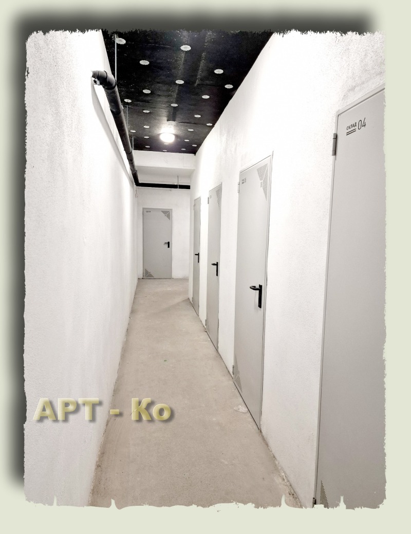 En venta  2 dormitorios Pernik , Iztok , 118 metros cuadrados | 48936986 - imagen [15]