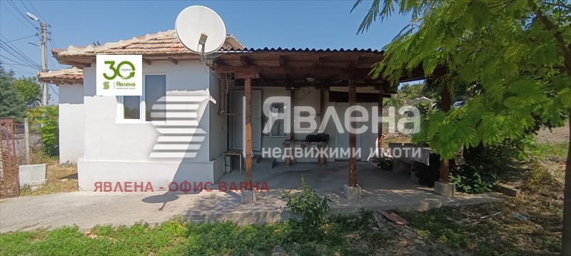 Продава КЪЩА, с. Оброчище, област Добрич, снимка 4 - Къщи - 47428007