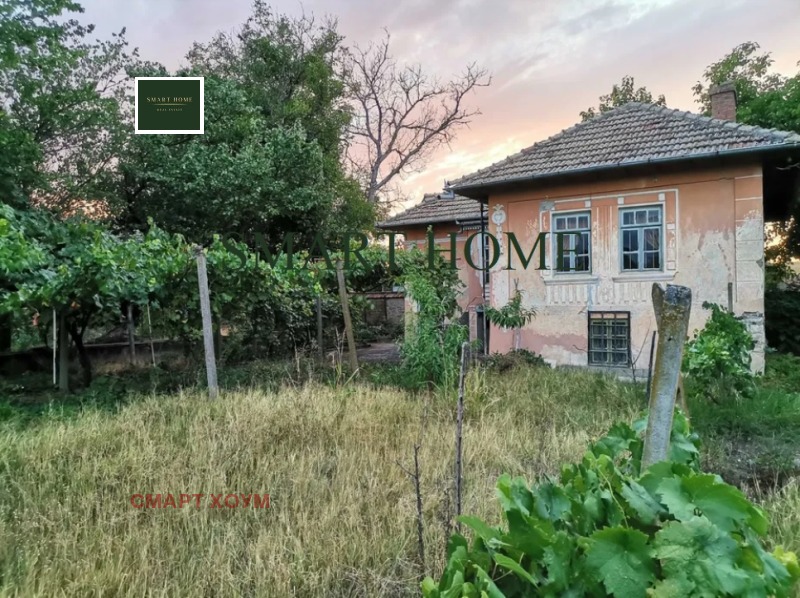 Till salu  Hus region Veliko Tarnovo , Kucina , 80 kvm | 24641884
