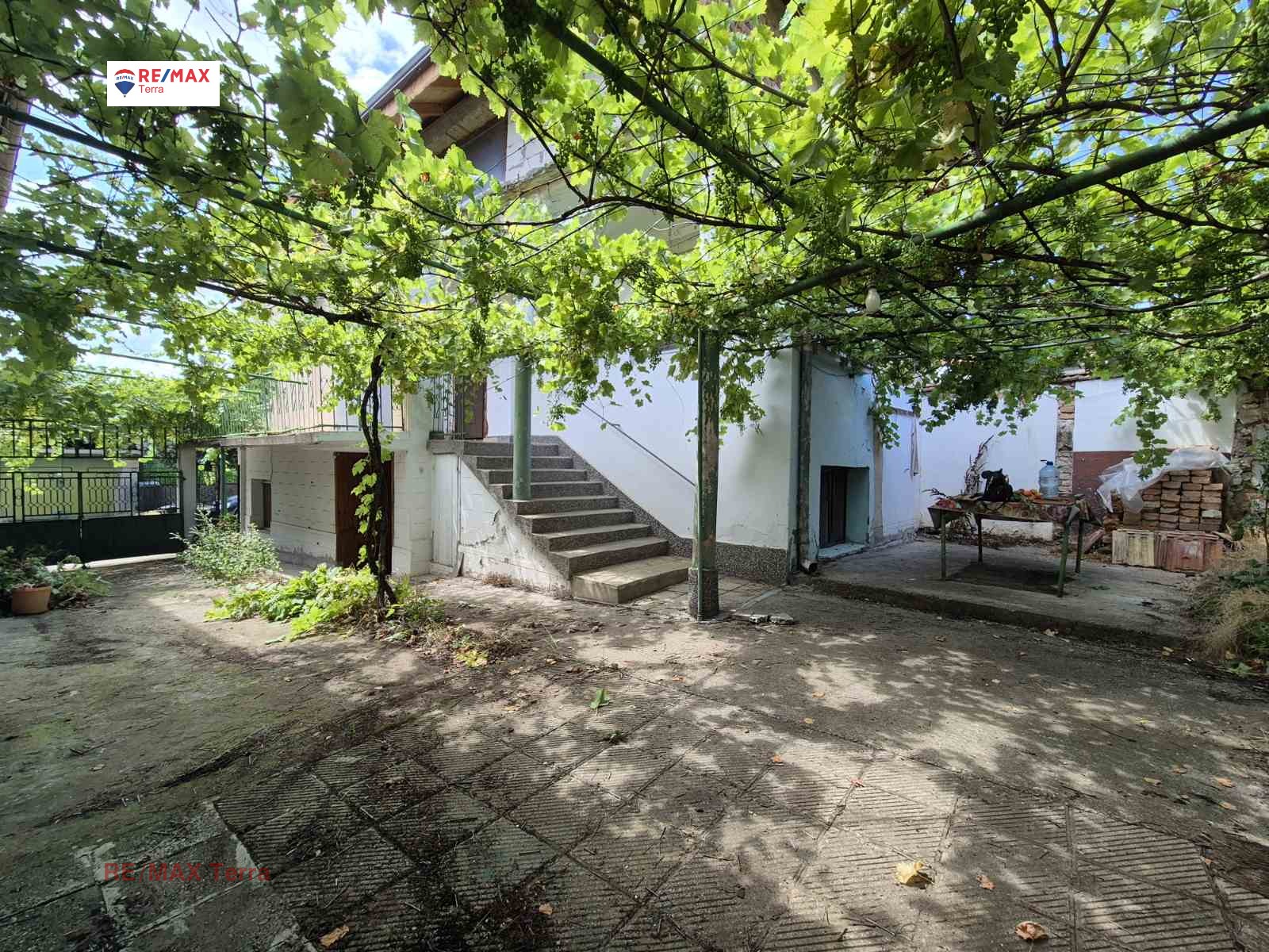 Продава КЪЩА, гр. Долни Дъбник, област Плевен, снимка 16 - Къщи - 55152367